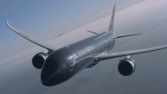 TVC Tết 2024 Vietnam Airlines: Hành trình bay Tết - Gắn kết tình thân