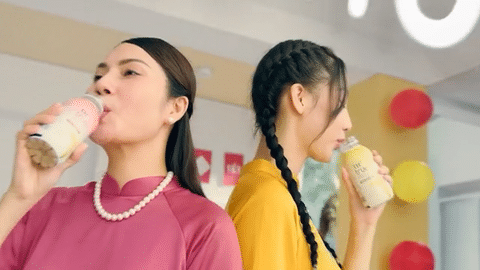 TVC Tết 2023 TH: Trao nhau quà sức khỏe - Xoay nắp đón điều may