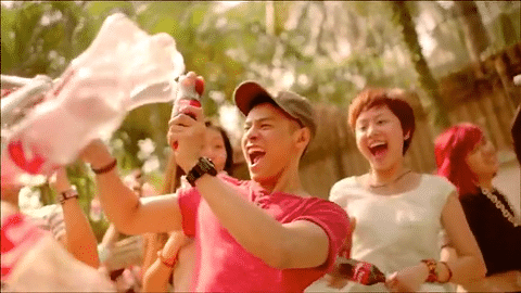 Case-study Coca-Cola: Say it with Emoticans