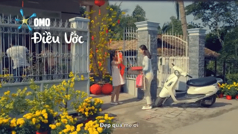 OMO Tết 2017: Trao áo xuân cho vạn trẻ hân hoan đón Tết