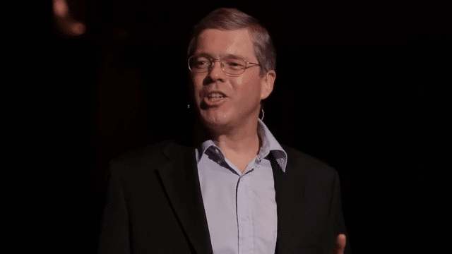 Các cửa hàng theo dõi hành vi của người mua sắm như thế nào? (Ray Burke)