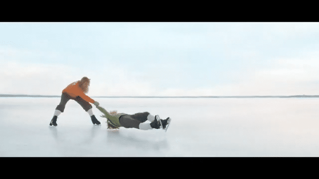 TVC Silver Skaters của thương hiệu cider đến từ Thuỵ Điển