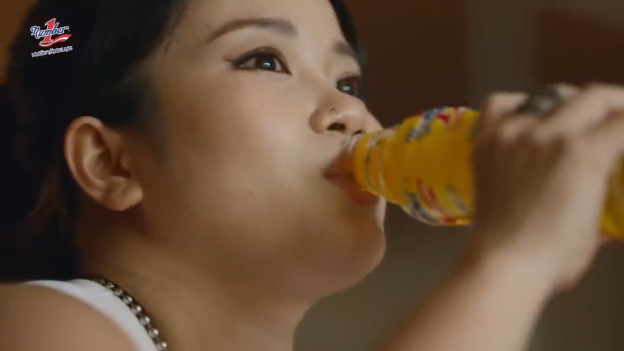 https://pod2.brvn.vn/media/2025/09/number-1-x-den-phien-ban-gioi-han-tiep-nang-luong-ben-dam-me-dancer-low.gif