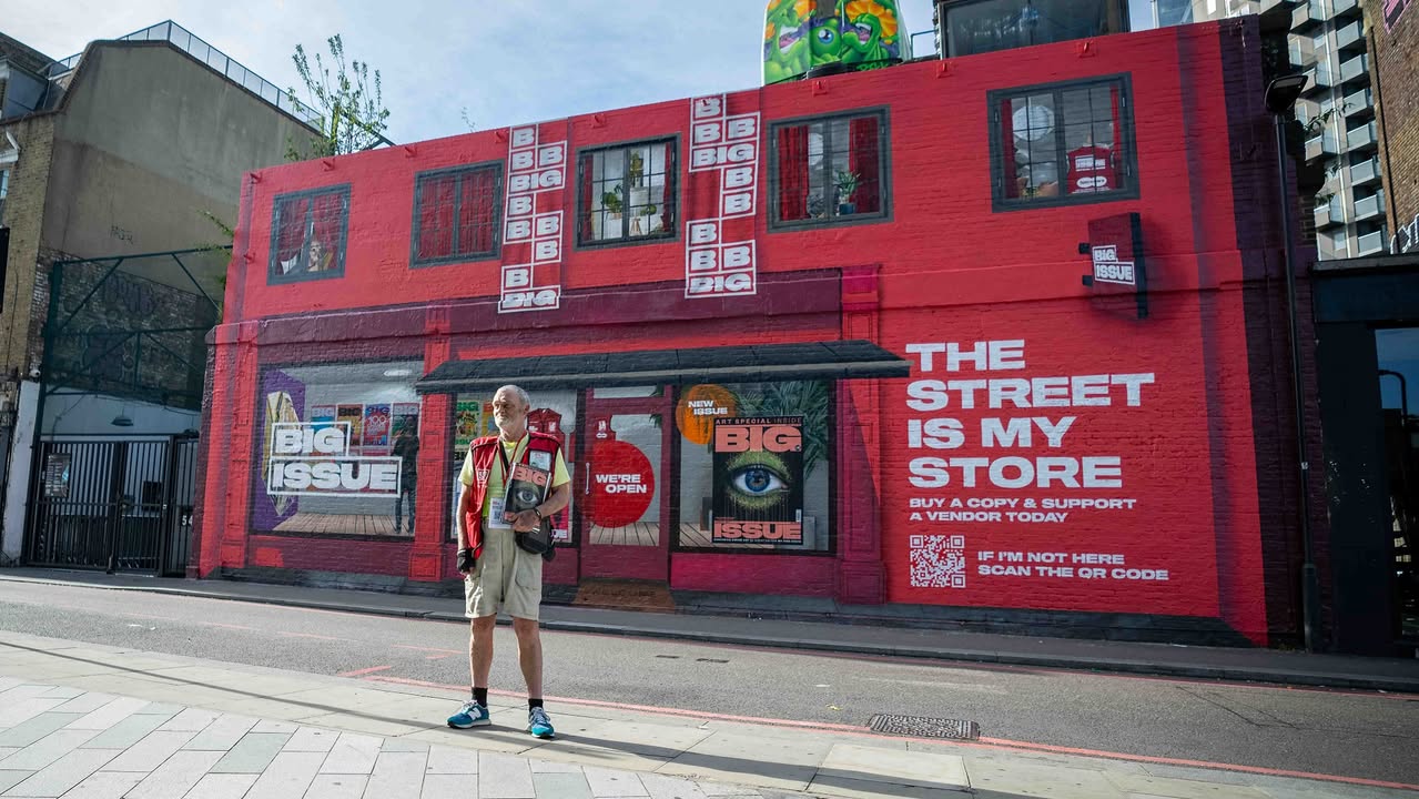The street is my store - Chiến dịch kêu gọi hỗ trợ người bán tạp chí trên đường phố