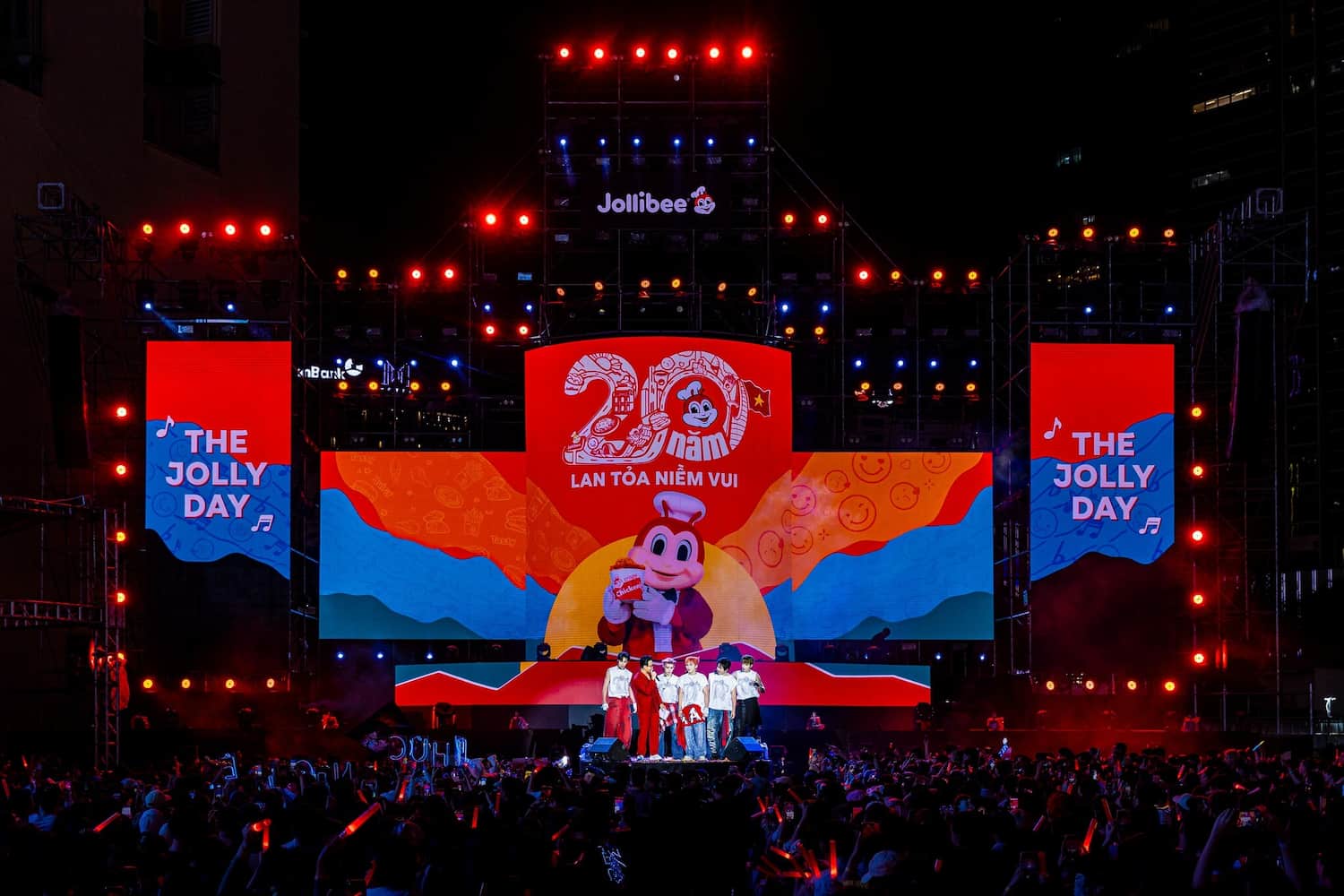 The Jolly Day: Sự kiện đánh dấu cột mốc 20 năm của Jollibee Việt Nam