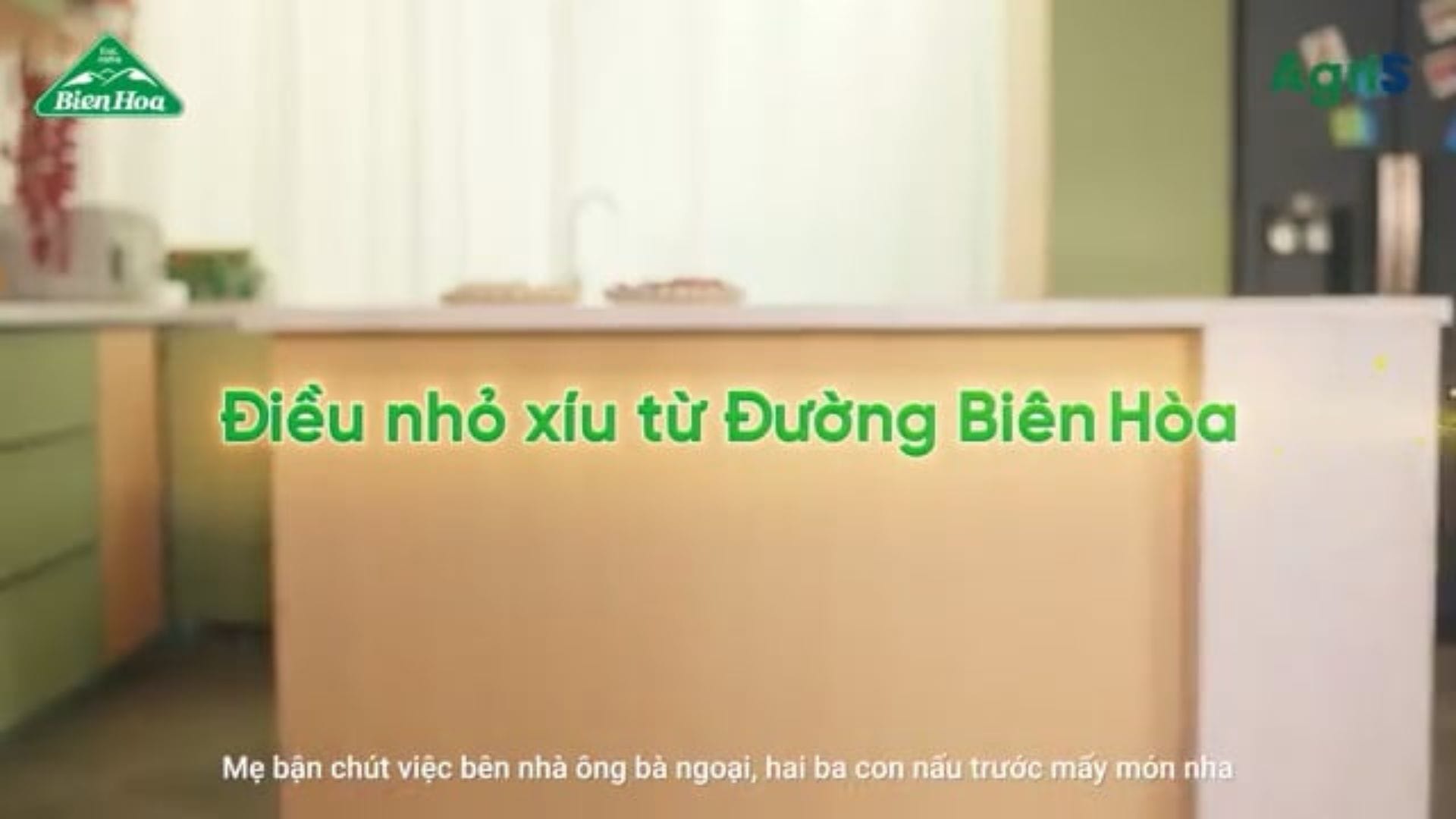 https://pod2.brvn.vn/media/2026/02/--U--O----NG-BIE--N-HO--A---TRIE----U---IE----U-NHO---XI--U-ME---LA--M--CHO-TE----T-THE--M-NGO--T-LA--NH-low.gif